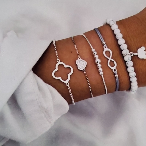 BOUTIQUE Jewelry - ⭐⭐⭐BOHO INFINITY BRACELET SET